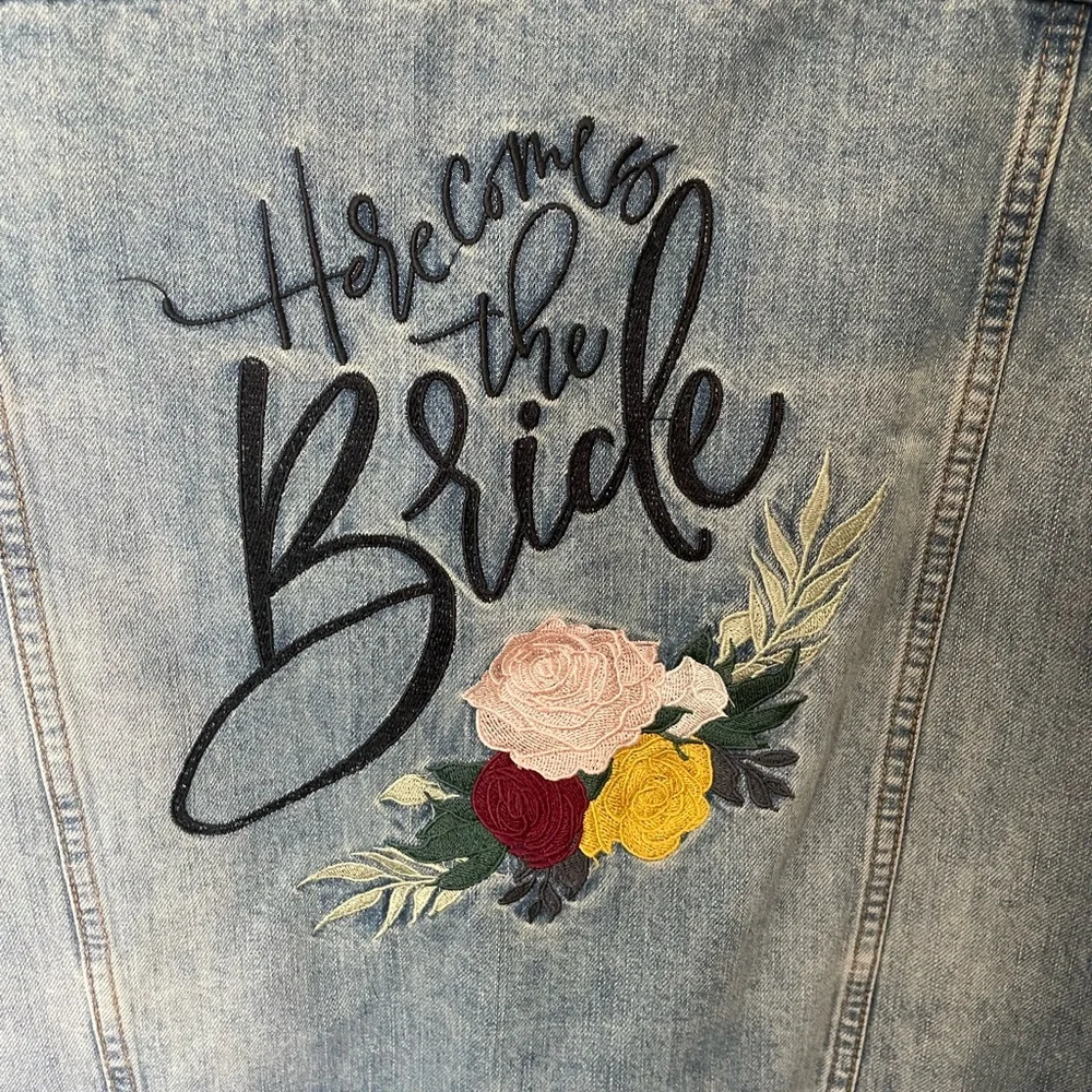 Bride jacket - Picture 2 of 3